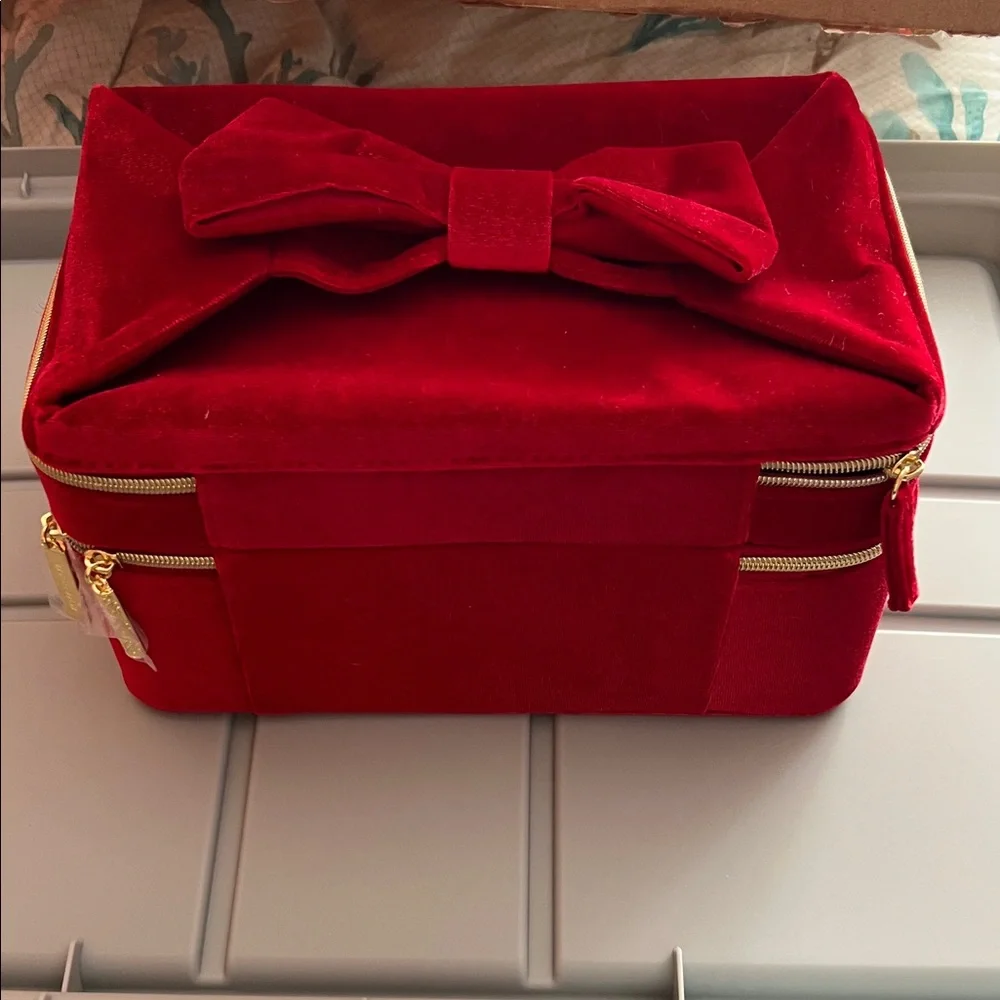 Estee Lauder elegant red